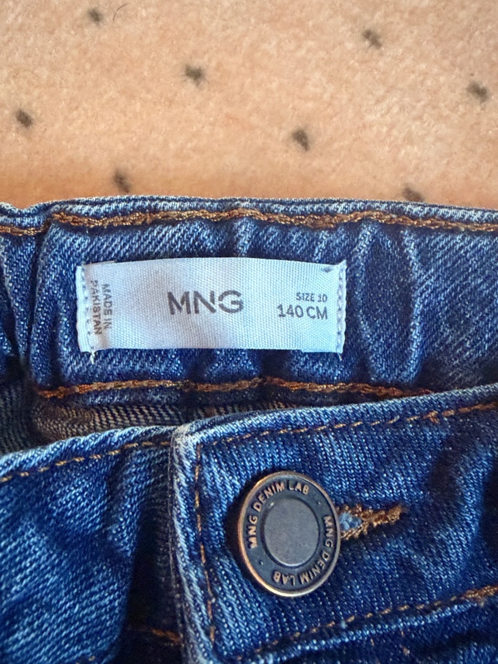 Mango Jeans - Picture 2 of 2